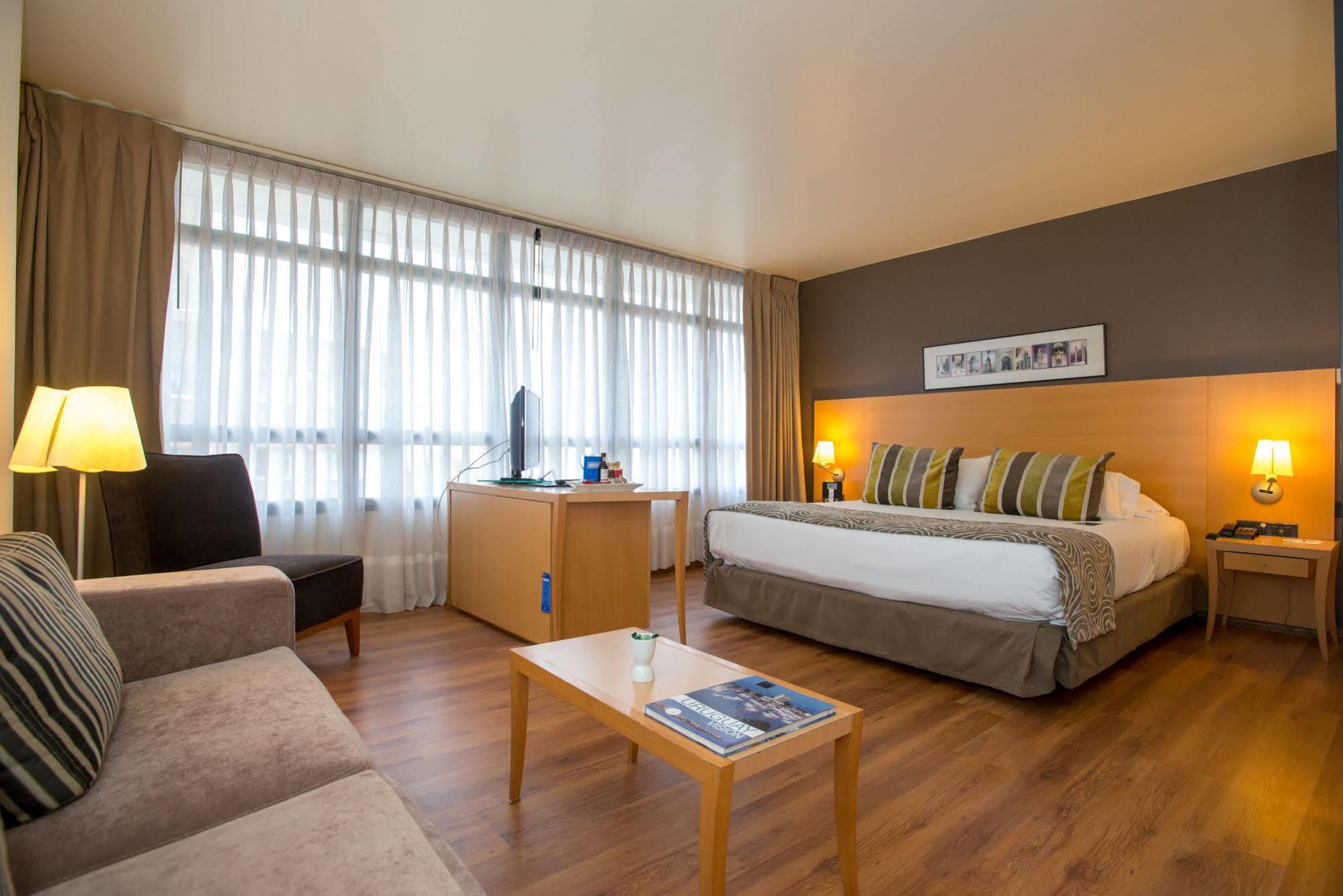 Tryp Montevideo Hotel Dış mekan fotoğraf