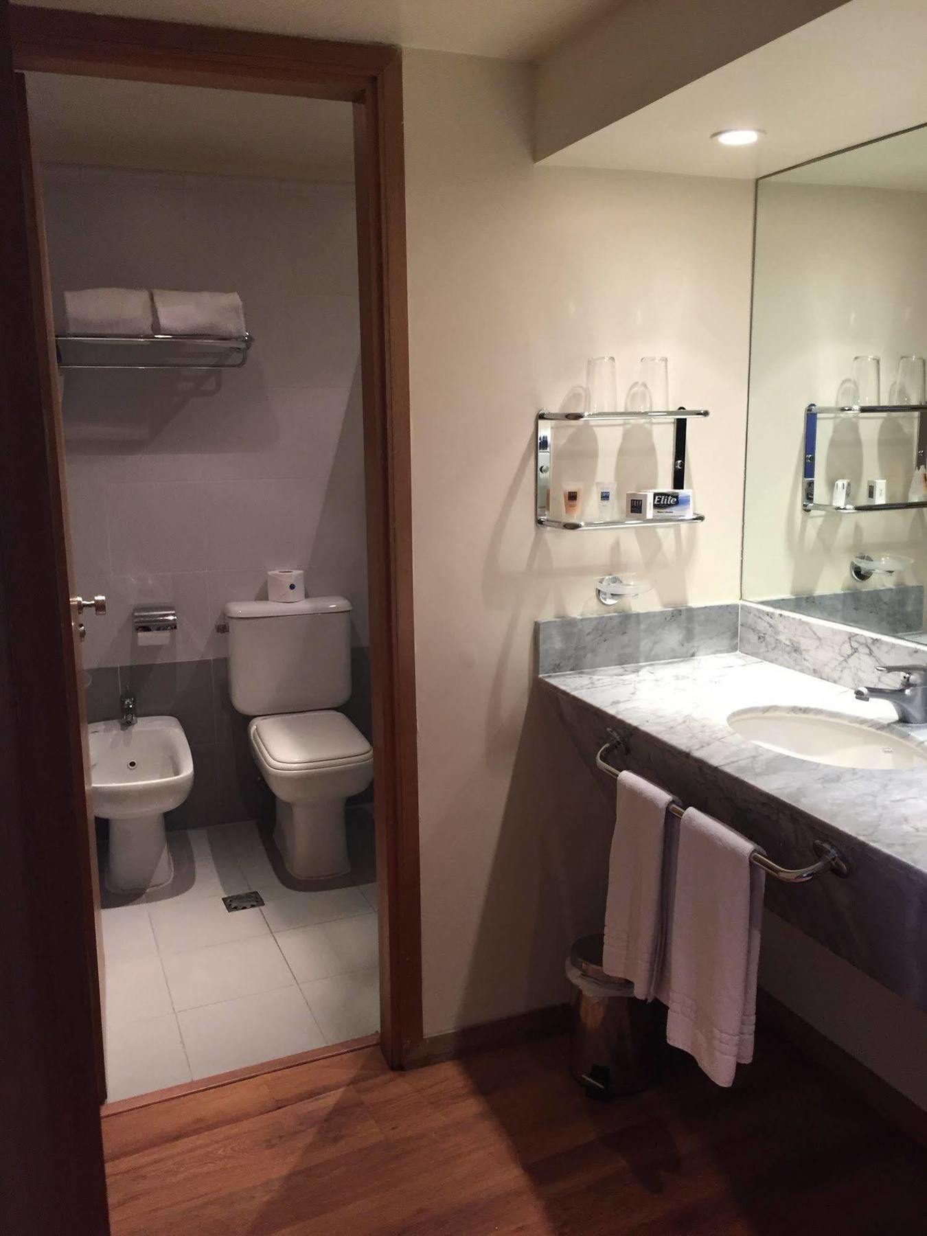 Tryp Montevideo Hotel Dış mekan fotoğraf
